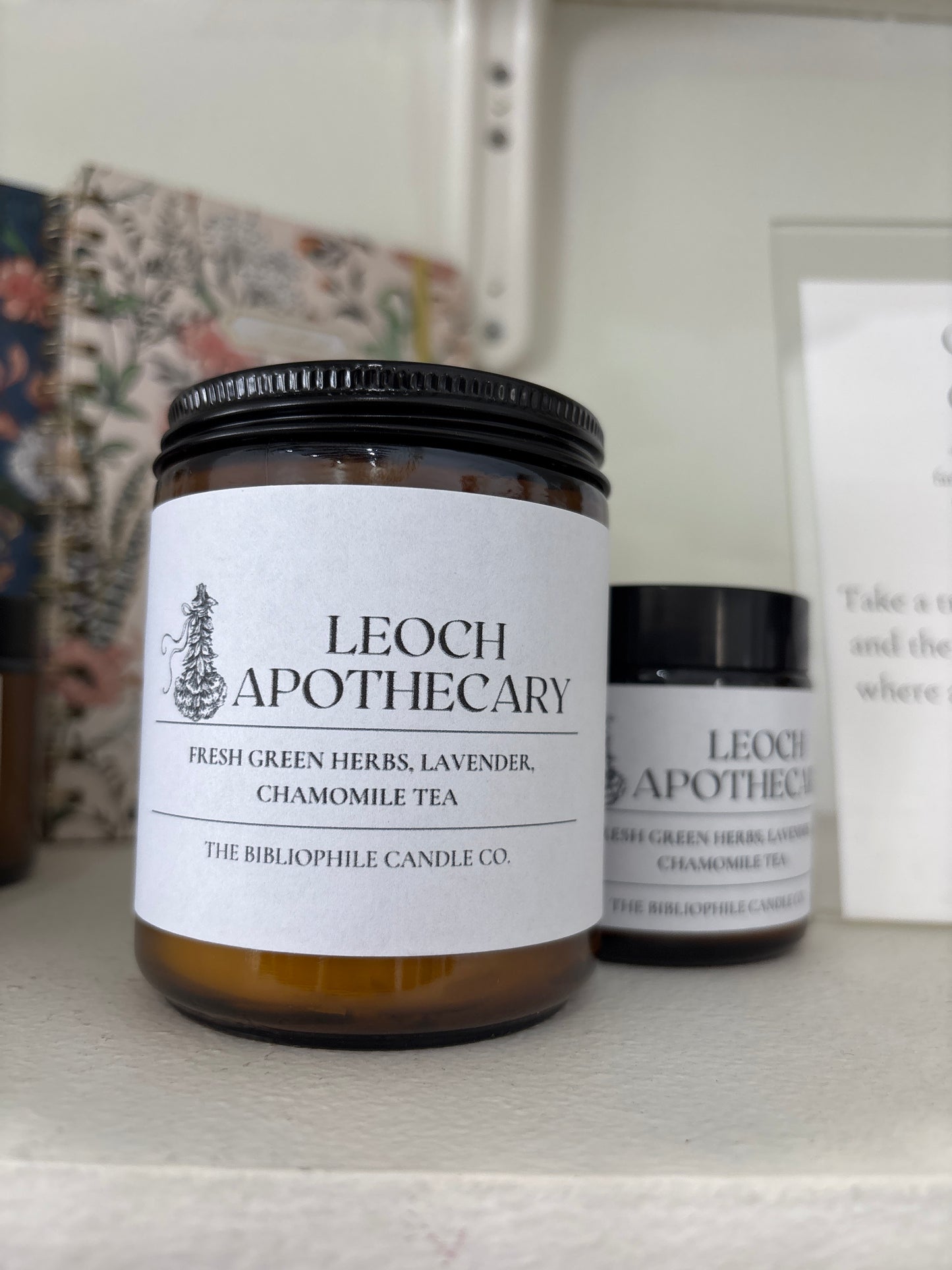 Leoch Apothecary Scented Candle